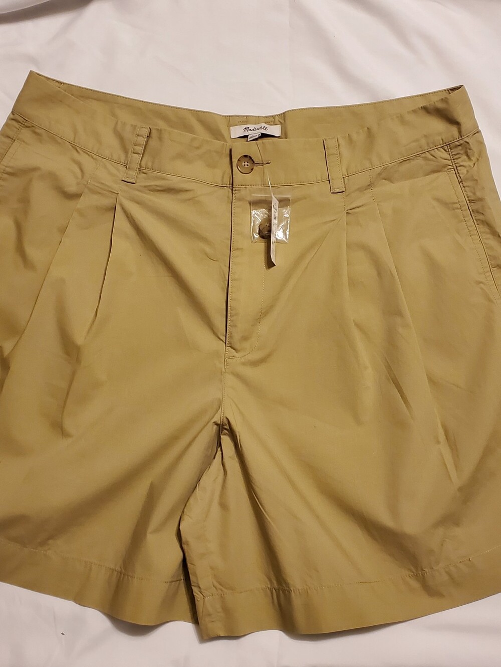 NWT Madewell Women's Tan Pleated Flat-Front Shorts